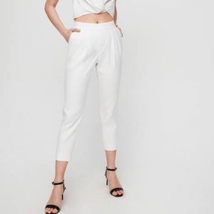Aritzia — Babaton Conan Pant — Cropped White Linen